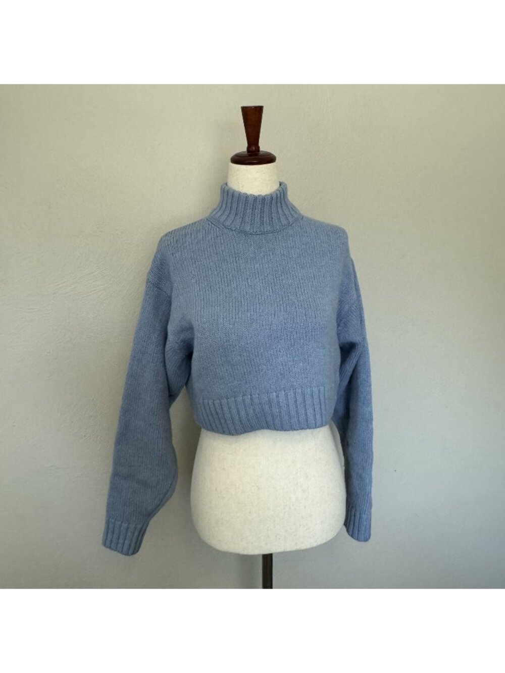 Wilfred Free Aritzia Cropped Mock Neck Sweater Blue Chunky Knit Pullover Size S